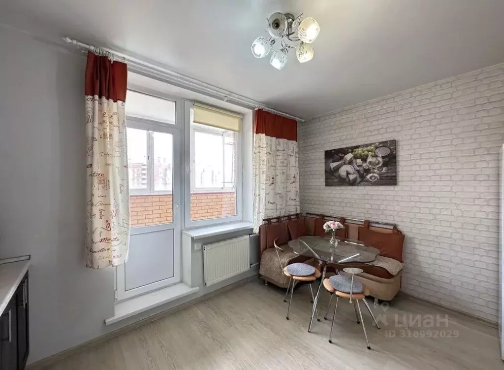 Квартира, 2 комнаты, 70 м - Фото 0