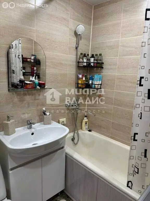 1-комнатная квартира: Омск, улица Дмитриева, 13/1 (36.5 м) - Фото 2