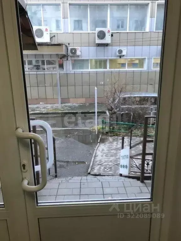Помещение свободного назначения в Алтайский край, Бийск ул. Имени ... - Фото 0