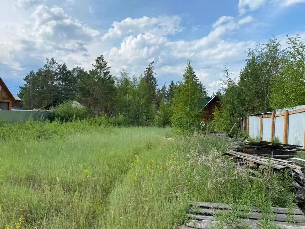 Участок в Саха (Якутия), Якутск городской округ, с. Владимировка ул. ... - Фото 0