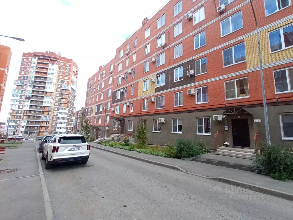 1-к кв. Волгоградская область, Волгоград ул. 70-летия Победы, 7 (43.0 ... - Фото 1