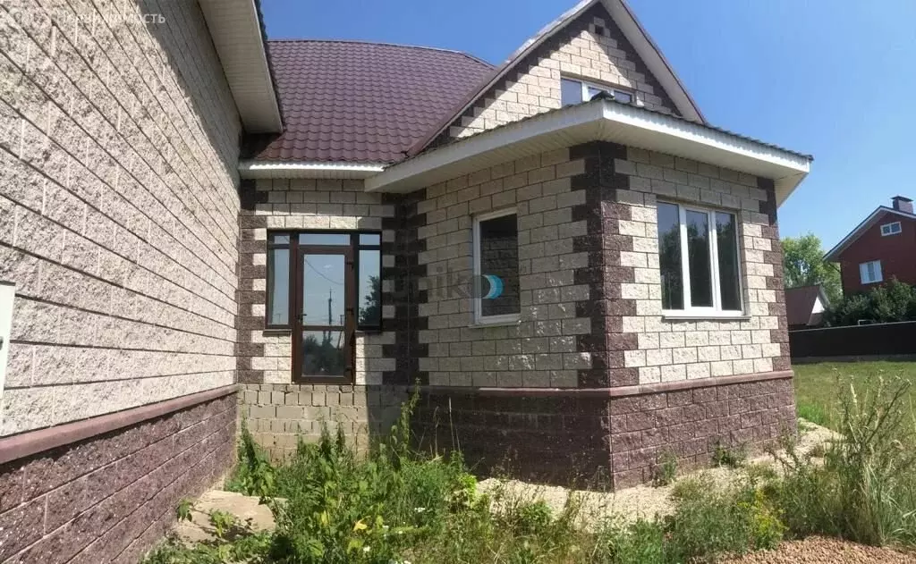 Дом в Иглино, улица Чехова, 8 (400 м) - Фото 0