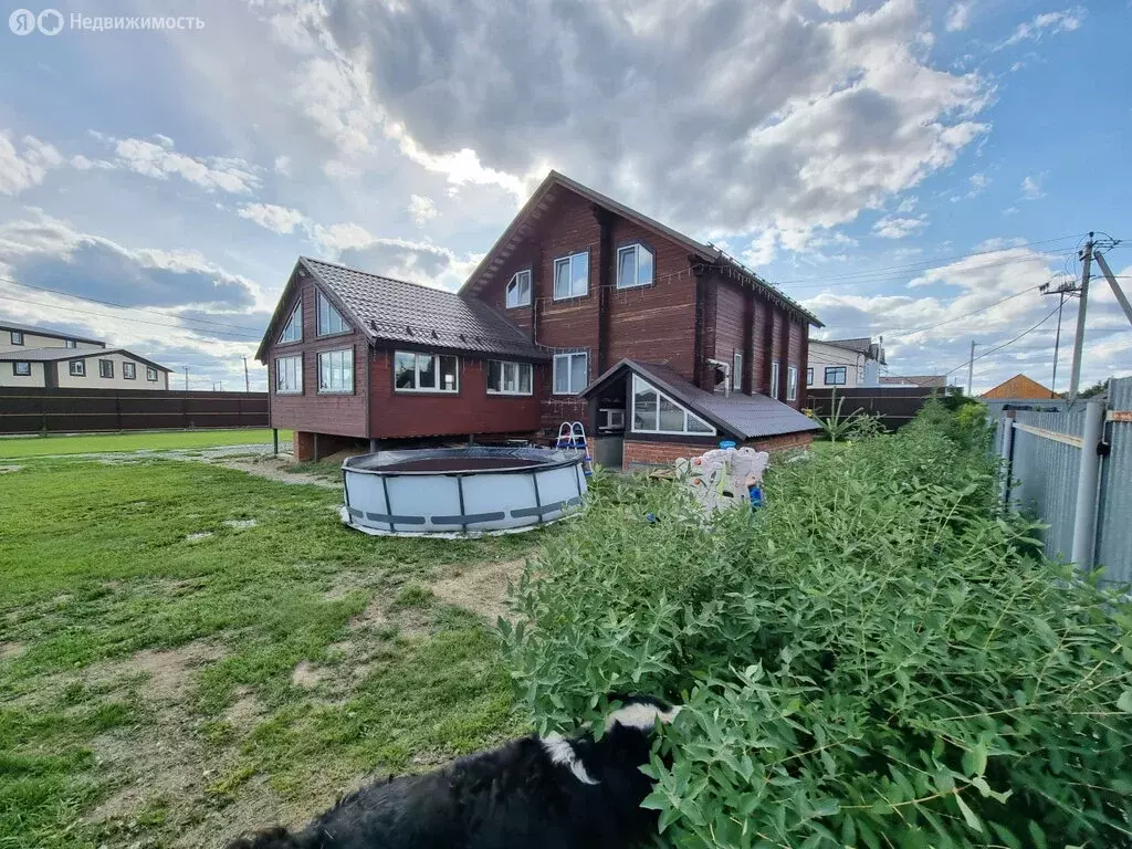 Дом в село Курганово, улица Морозова, 2 (230 м) - Фото 1