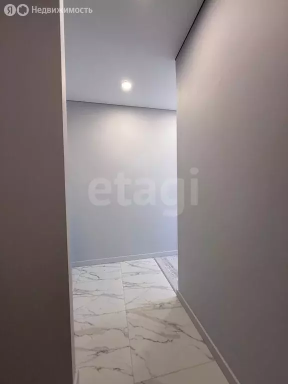 2-комнатная квартира: Кемерово, Ленинградский проспект, 44А (57 м) - Фото 1