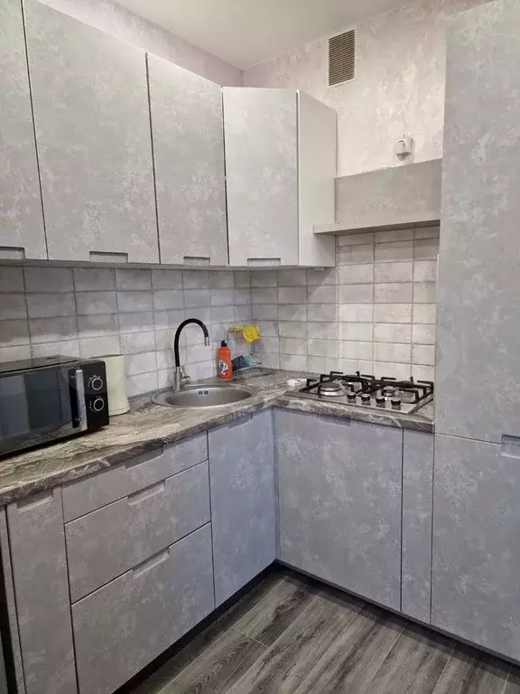 2-к. квартира, 46 м, 1/9 эт. - Фото 1