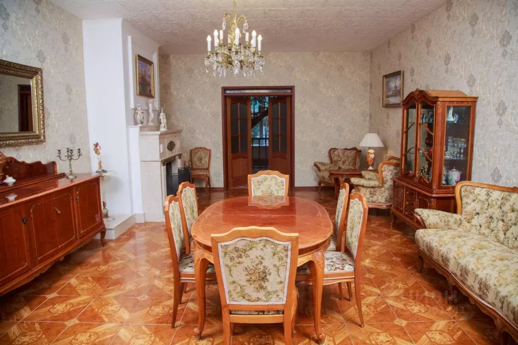 Дом в Московская область, Одинцовский городской округ, с. Жаворонки, ... - Фото 2