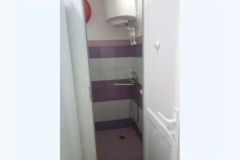 Дом в Крым, Феодосия ул. Советская, 41/2 (50 м) - Фото 2
