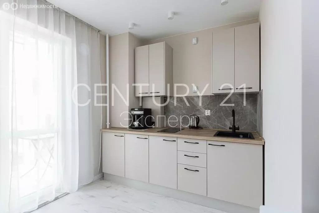 1-комнатная квартира: Калининград, улица Героя России Виталия ... - Фото 1