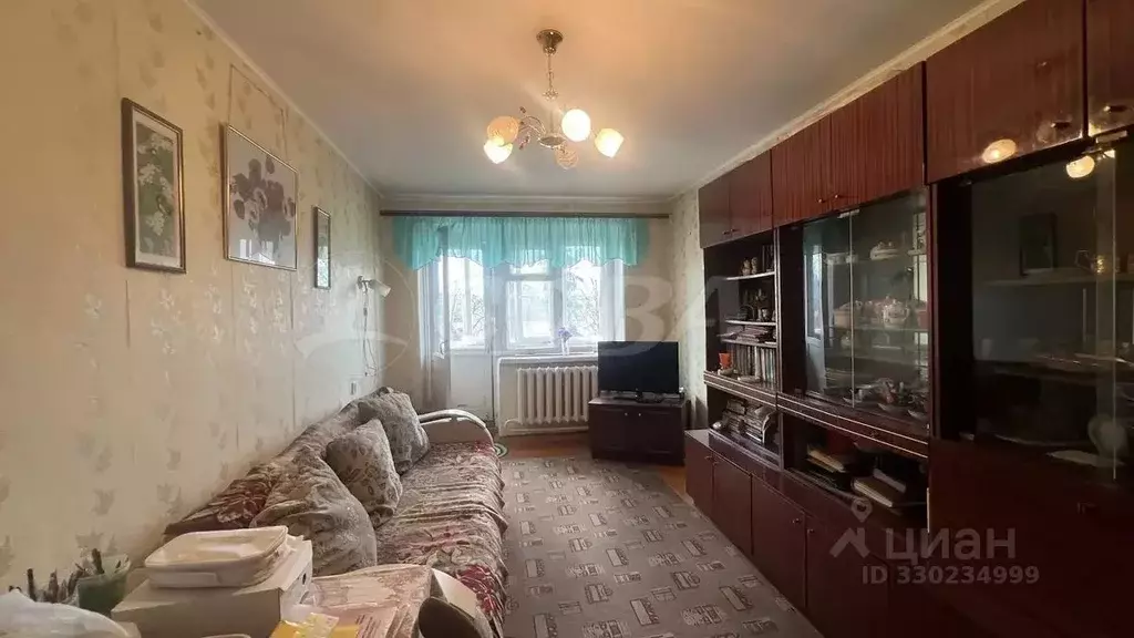 3-к кв. Тюменская область, Тюмень Волгоградская ул., 113 (59.9 м) - Фото 1