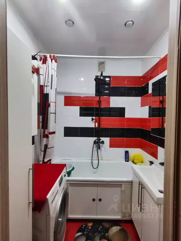 3-к кв. Нижегородская область, Нижний Новгород просп. Ленина, 70 (80.0 ... - Фото 1