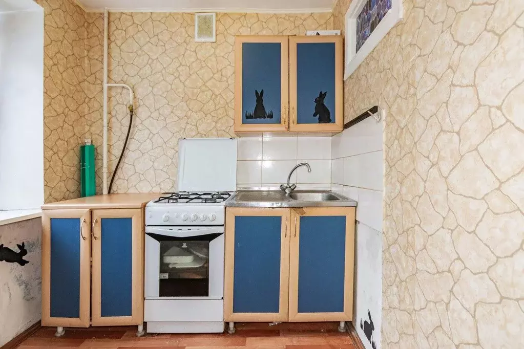 1-к кв. Свердловская область, Екатеринбург ул. Патриса Лумумбы, 81 ... - Фото 2