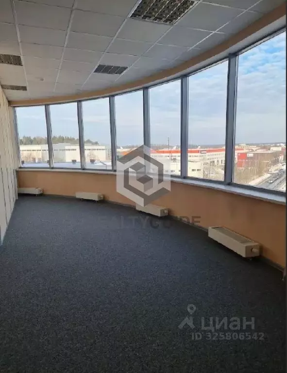 Офис в Московская область, Химки городской округ, д. Дубровки ул. ... - Фото 1