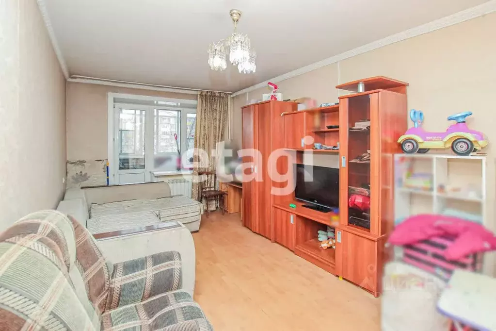3-к кв. Бурятия, Улан-Удэ ул. Жердева, 90 (56.2 м) - Фото 0