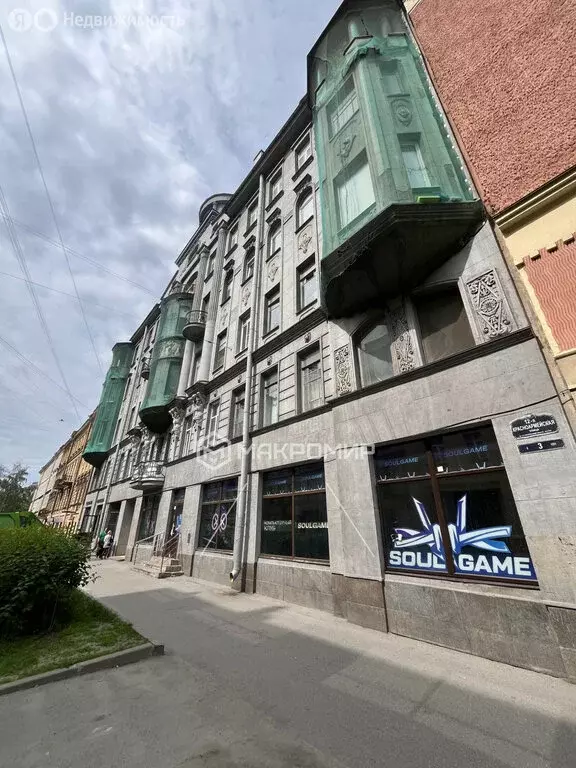 1к в 9-комнатной квартире (18 м) - Фото 0