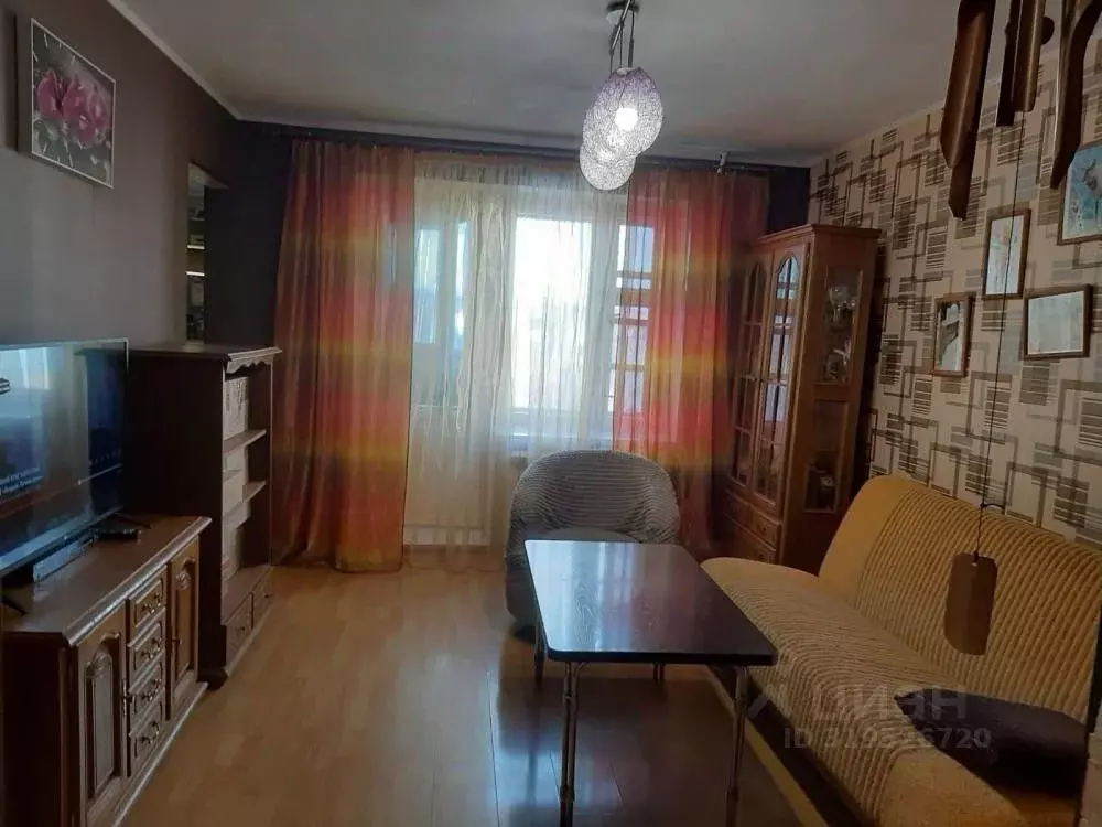 3-к кв. Хакасия, Абакан ул. Торосова, 17 (80.4 м) - Фото 0