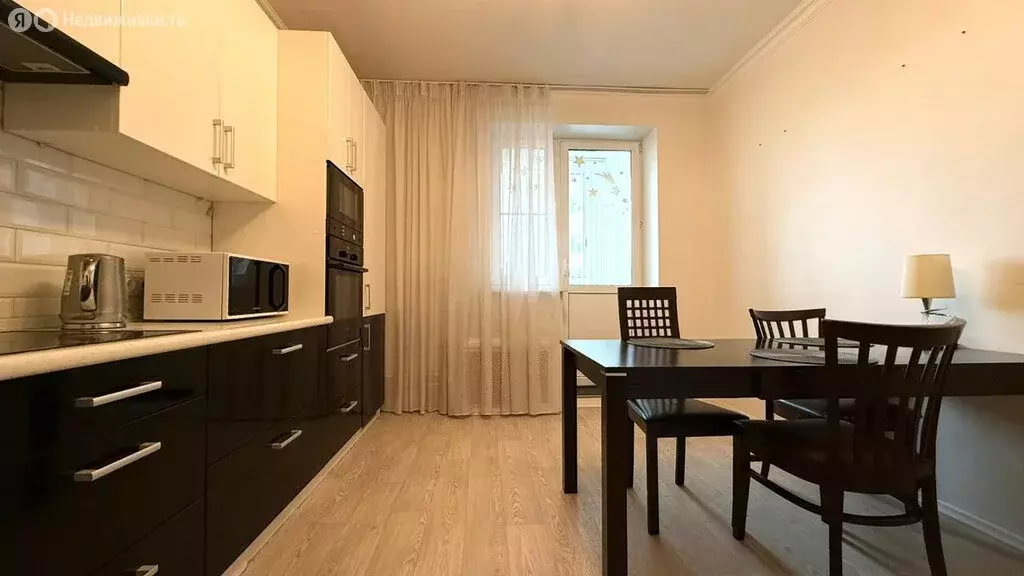 3-комнатная квартира: Химки, улица Ватутина, 4к1 (77.5 м) - Фото 1