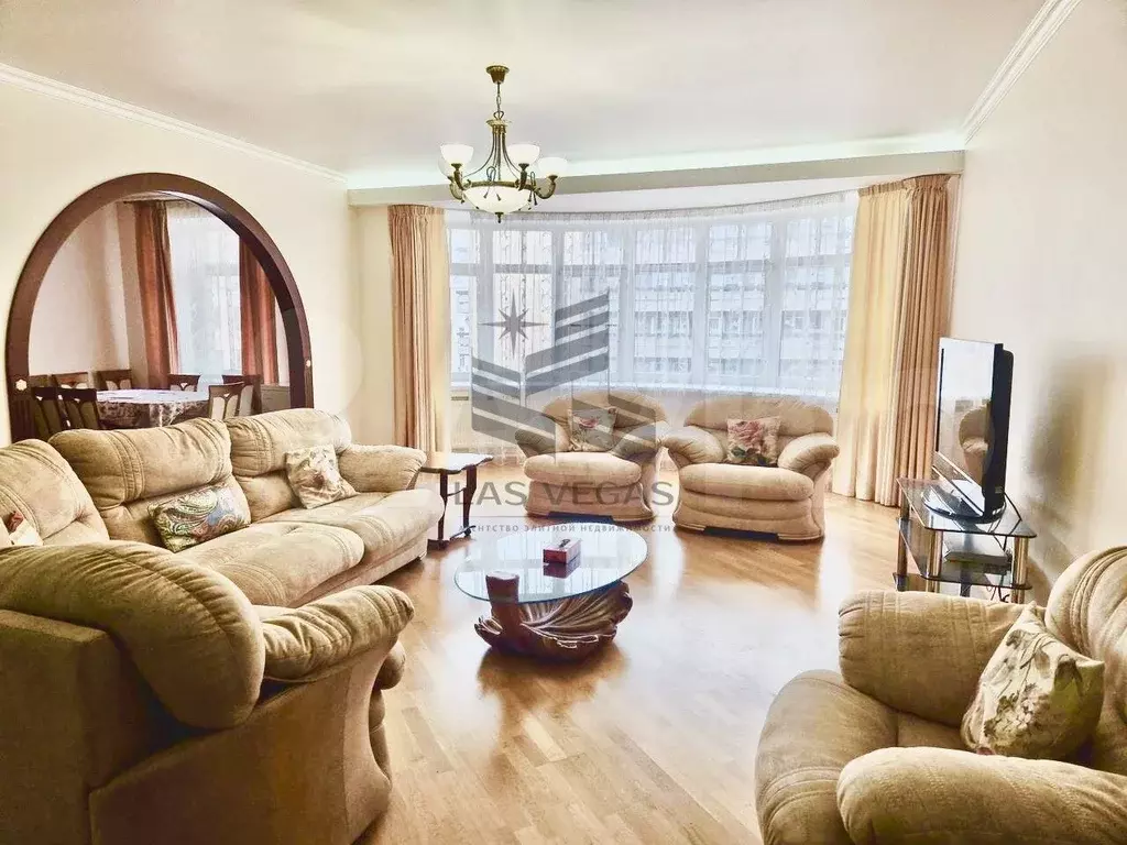 4-к. квартира, 160 м, 6/7 эт. - Фото 0