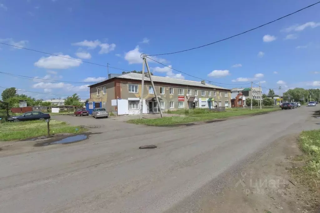 Помещение свободного назначения в Омская область, Марьяновка рп ул. ... - Фото 1