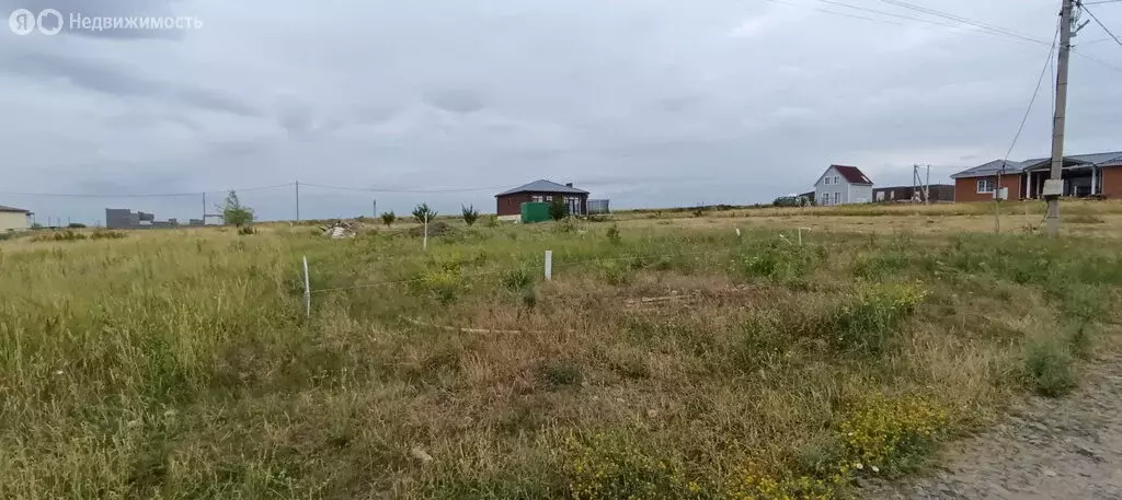 Участок в посёлок Октябрьский, Красная улица (8.15 м) - Фото 0