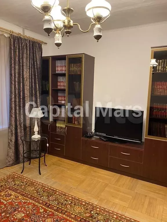 2-к. квартира, 55 м, 1/5 эт. - Фото 1