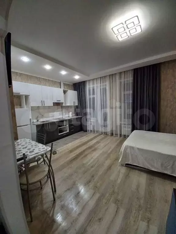 Квартира-студия, 39 м, 11/19 эт. - Фото 0