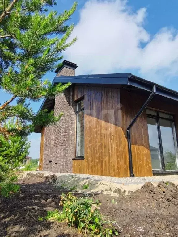 Дом в Тюменская область, Тюменский муниципальный округ, с. Перевалово, ... - Фото 1