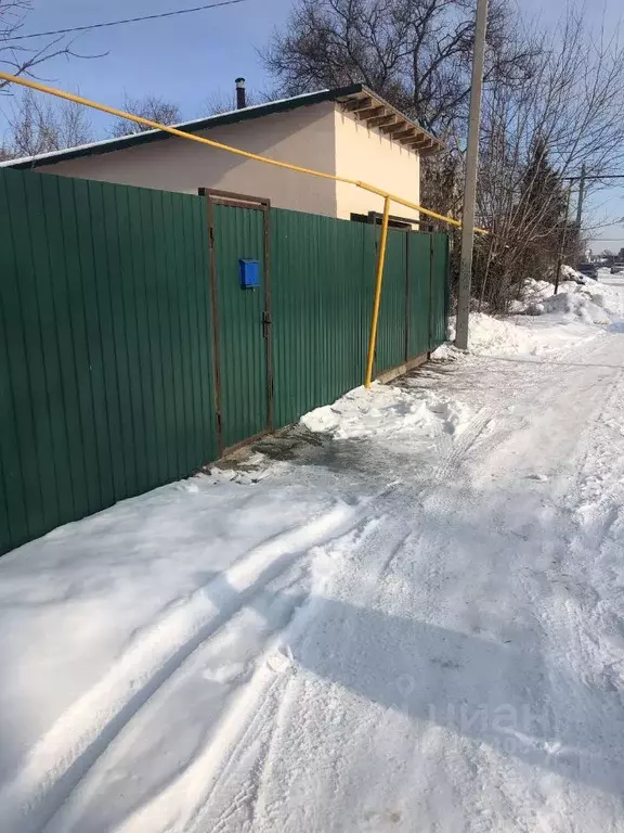 Дом в Саратовская область, с. Березина Речка ул. Сельская, 37 (84 м) - Фото 1