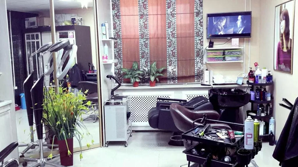 Помещение свободного назначения в Саха (Якутия), Якутск ул. Хабарова, ... - Фото 2