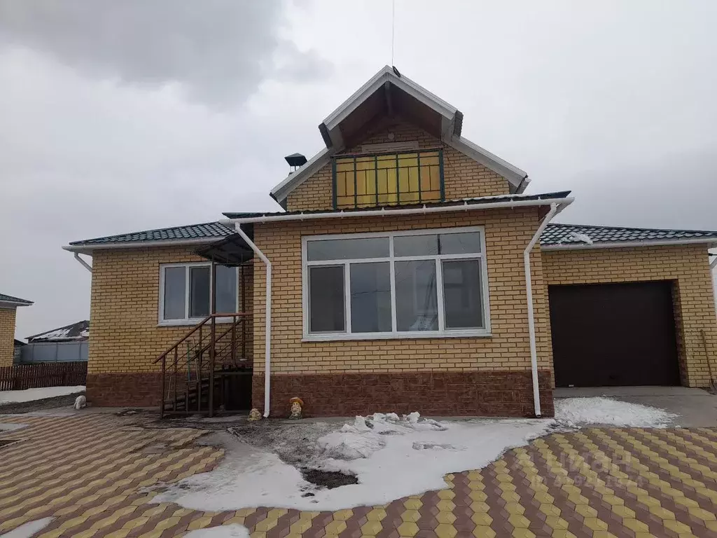 Коттедж в Хакасия, с. Аскиз ул. Аскизская, 7 (242 м) - Фото 0