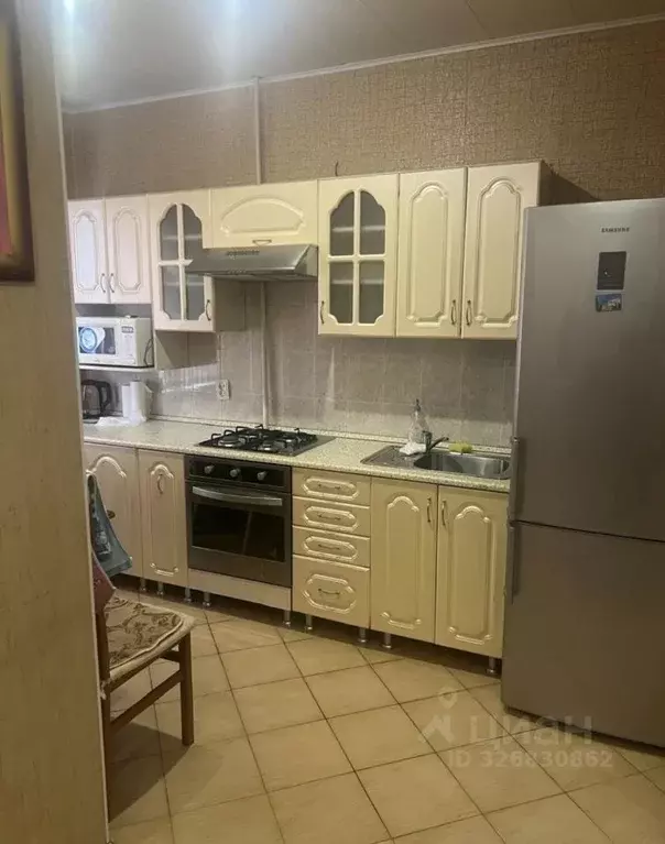 2-к кв. Астраханская область, Астрахань Звездная ул., 5к2 (54.0 м) - Фото 1