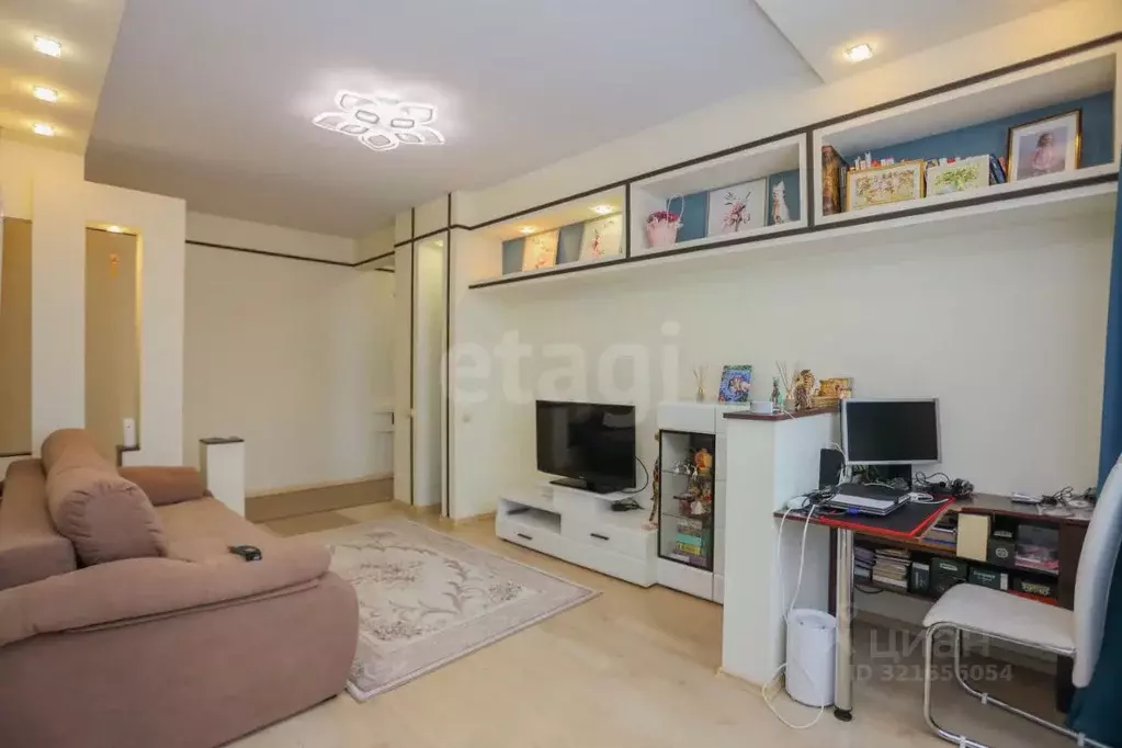 2-к кв. Иркутская область, Ангарск 76-й кв-л, 1 (64.0 м) - Фото 0
