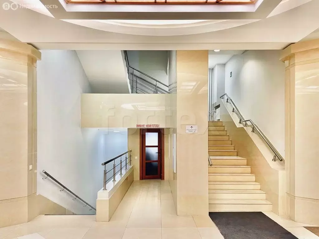 Офис (570 м) - Фото 1