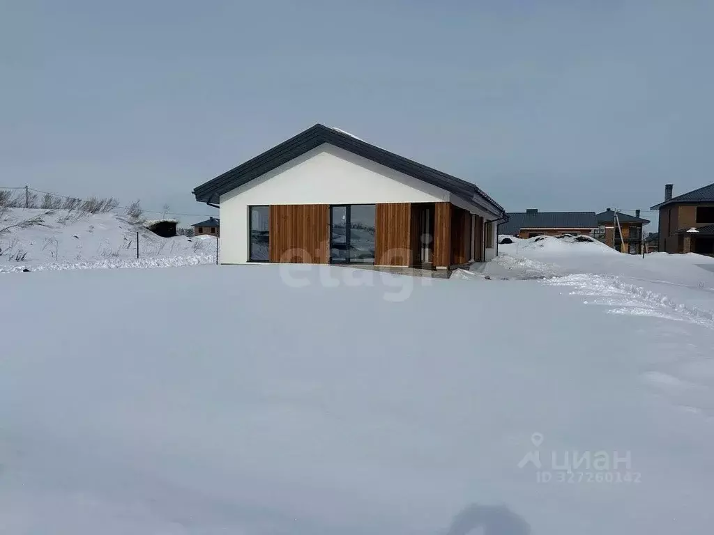 Дом в Башкортостан, Уфимский район, Русско-Юрмашский сельсовет, д. ... - Фото 2