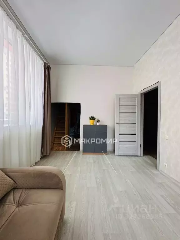 1-к кв. Ленинградская область, Мурино Всеволожский район, ул. ... - Фото 1