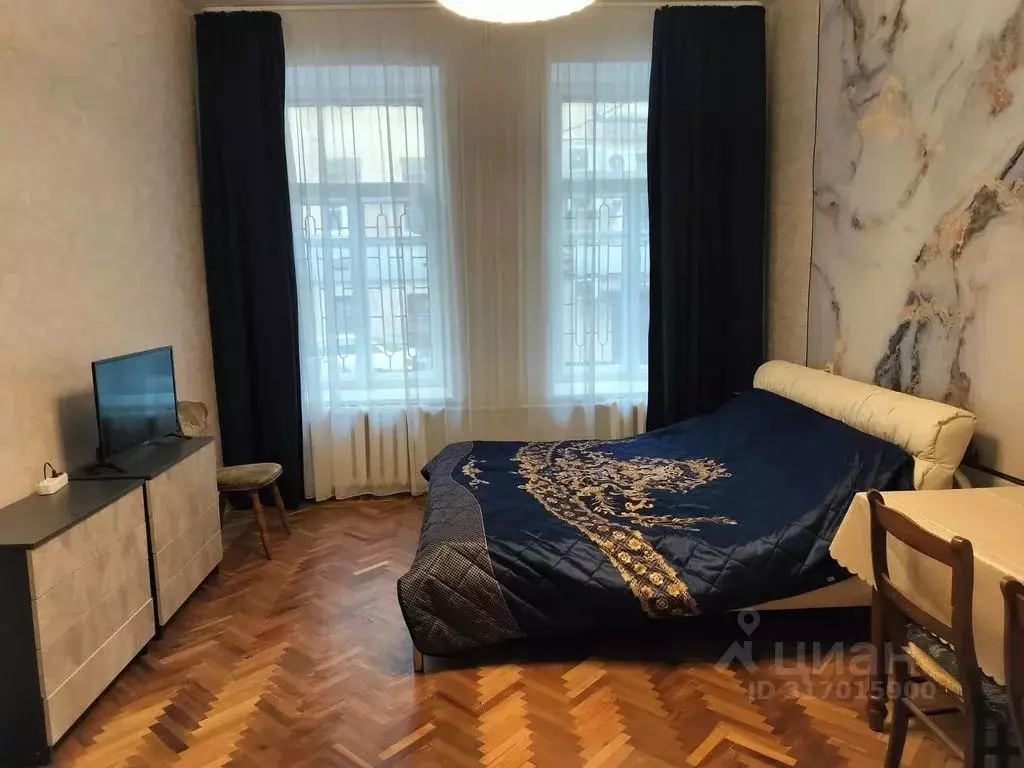 Комната Санкт-Петербург 8-я Васильевского острова линия, 45/34 - Фото 0