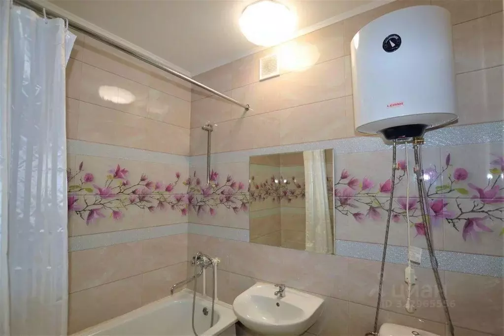 1-к кв. Красноярский край, Красноярск ул. Алексеева, 51 (51.0 м) - Фото 2