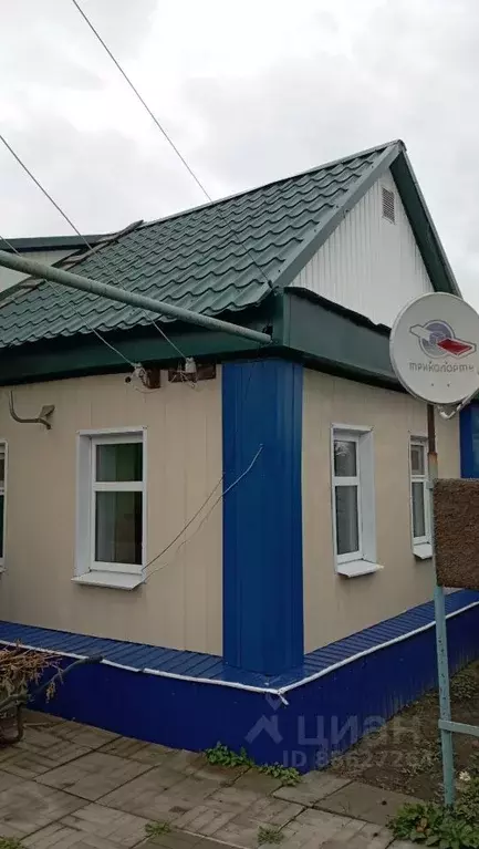 Дом в Саратовская область, Аткарск ул. Энгельса, 194 (84 м) - Фото 0