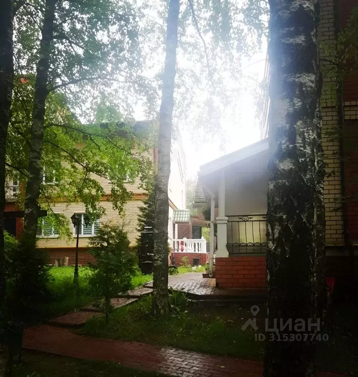 Таунхаус в Москва с. Красная Пахра, ул. Березовая, 3 (174 м) - Фото 1