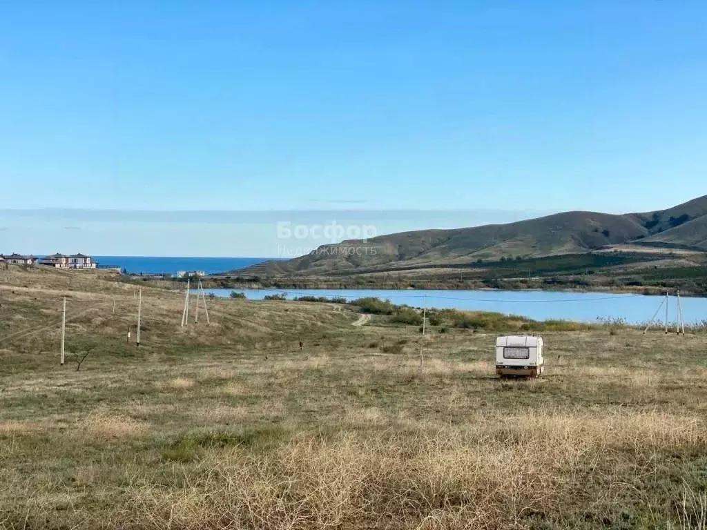 Участок в Крым, Судак городской округ, с. Солнечная Долина ул. ... - Фото 1