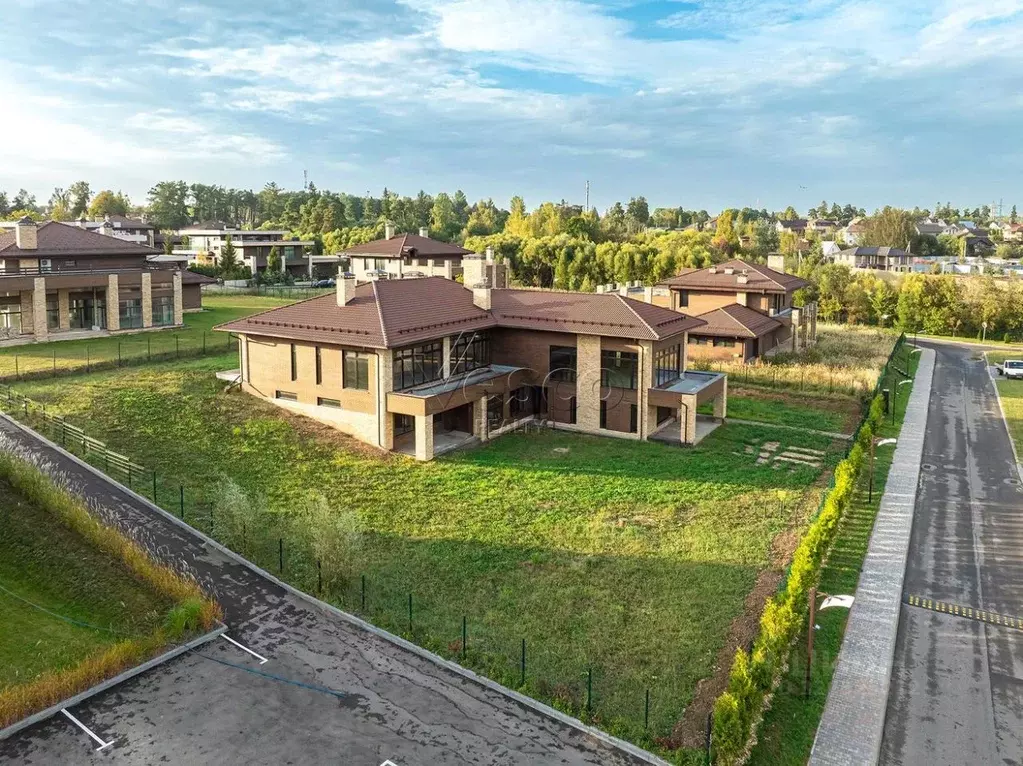 Коттедж в Москва пос. Первомайское, проезд Водовзводный (750 м) - Фото 1