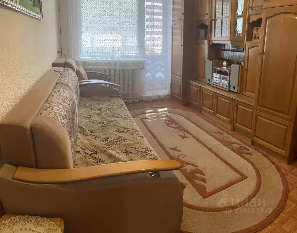 2-к кв. Саратовская область, Саратов просп. Энтузиастов, 54 (42.3 м) - Фото 0