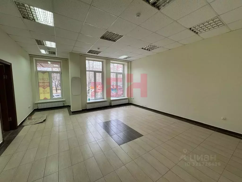 Офис в Тюменская область, Тюмень Депутатская ул., 110 (330 м) - Фото 1