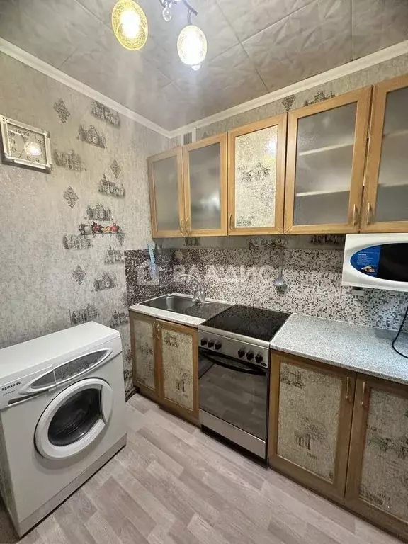 2-к. квартира, 46 м, 2/9 эт. - Фото 0