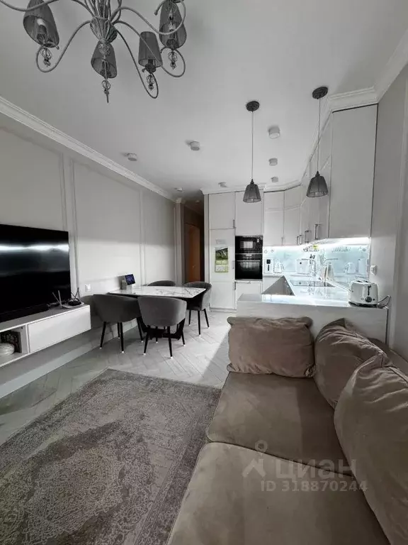 Квартира, 3 комнаты, 81.7 м - Фото 0
