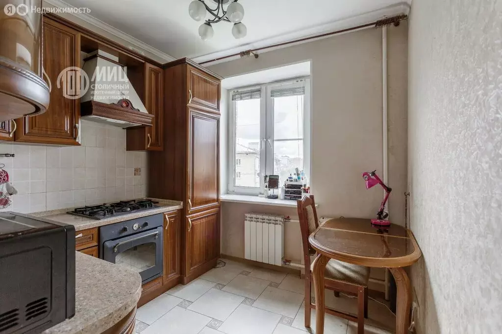 1-комнатная квартира: Москва, улица Касаткина, 20 (32 м) - Фото 1