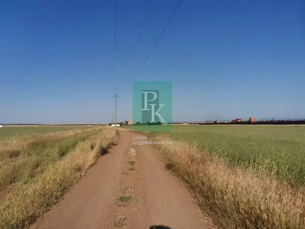 Участок в Крым, Бахчисарайский район, с. Вилино  (112.0 сот.) - Фото 1