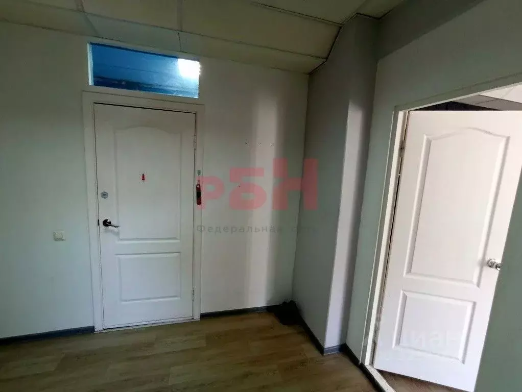 Офис в Курганская область, Курган ул. Куйбышева, 35 (40 м) - Фото 2