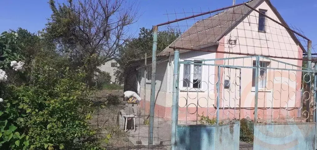 Дом в Крым, Сакский район, Суворовское с/пос, Заводское СПК ул. ... - Фото 2