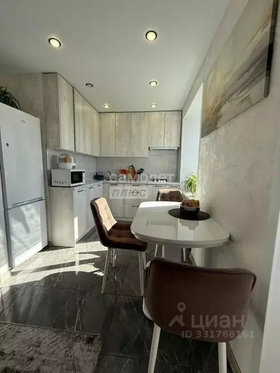 3-к кв. Марий Эл, Йошкар-Ола бул. Чавайна, 45 (61.6 м) - Фото 1