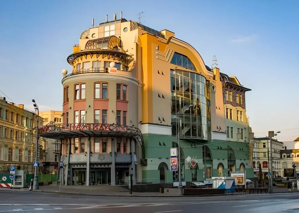 Торговая площадь в Москва Никольская ул., 25 (6572 м) - Фото 0